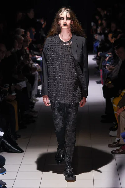 Look 2